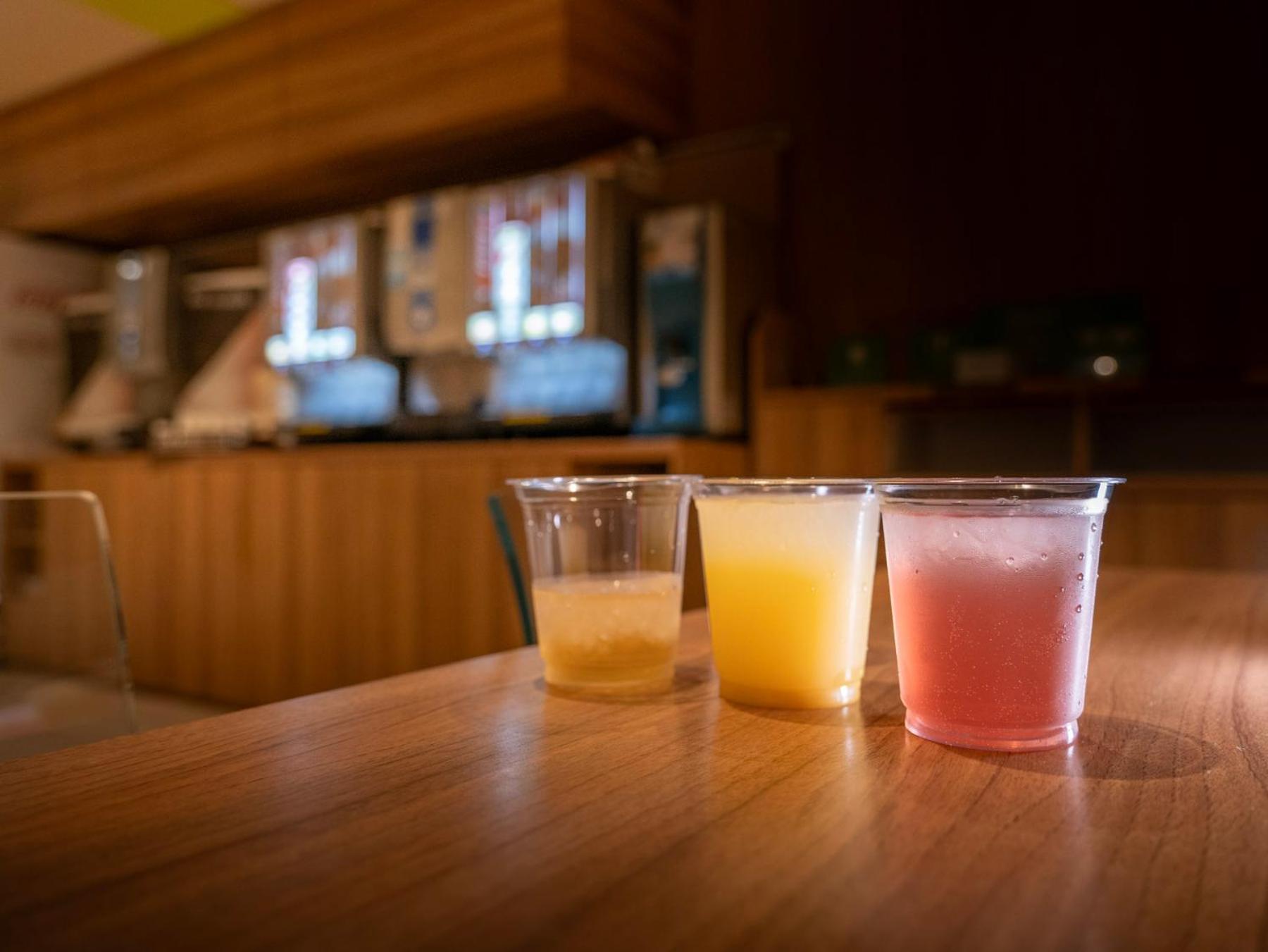 东西线市川妙典站前超级酒店 3* 市川市